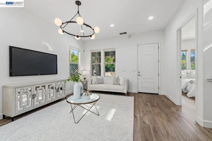 3135 Central Pkwy, Dublin, California 94568