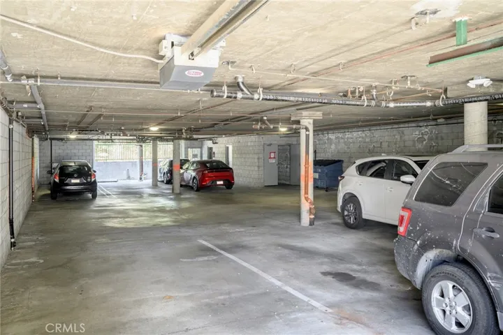 4328 Whitsett Avenue, Studio City, California 91604
