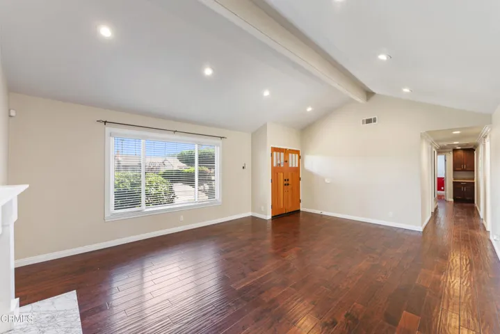 310 Foxglove  MLS-8