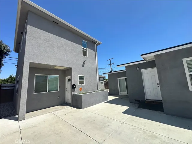 712 N Thorson, Compton, California 90221