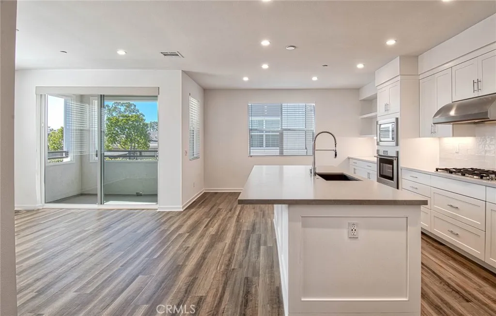 1182 Winslow Lane, Newport Beach, California 92660 — photo 5