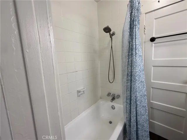 1053 Loma, Hermosa Beach, California 90254