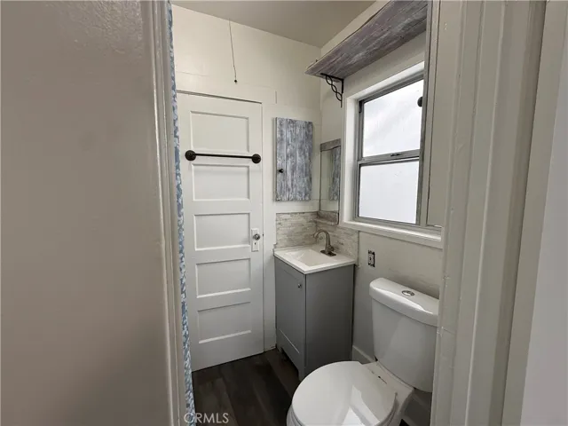 1053 Loma, Hermosa Beach, California 90254