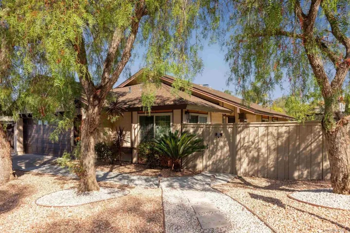 13148 Old West, San Diego, California 92129