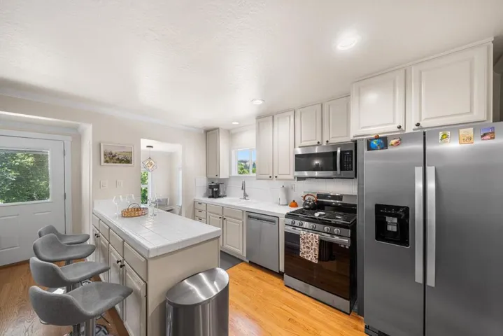 11 Recreation Drive, La Honda, California 94020