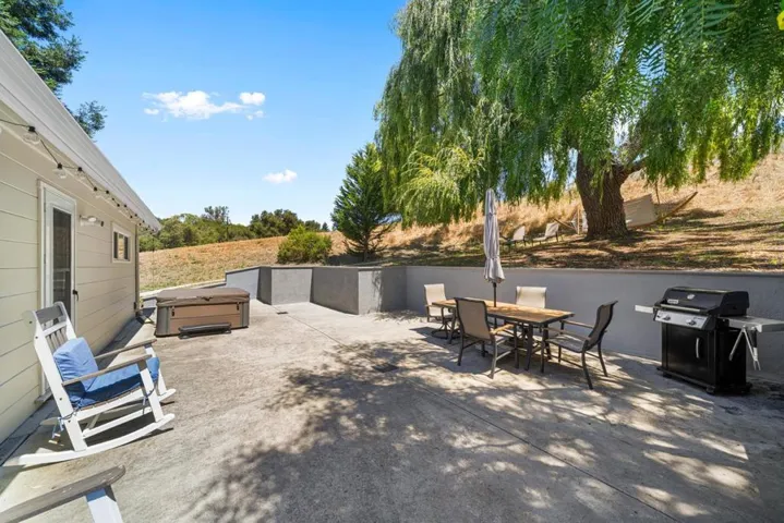 11 Recreation Drive, La Honda, California 94020