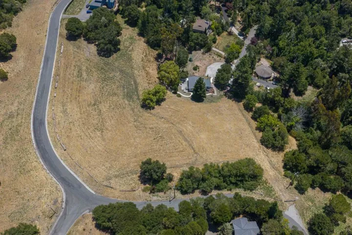 11 Recreation Drive, La Honda, California 94020