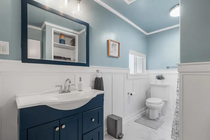 11 Recreation Drive, La Honda, California 94020