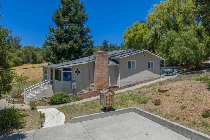 11 Recreation Drive, La Honda, California 94020