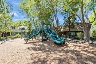 303 Tradewinds Drive 10, San Jose, California 95123