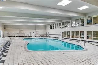 303 Tradewinds Drive 10, San Jose, California 95123