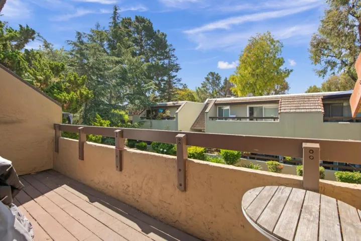 303 Tradewinds Drive 10, San Jose, California 95123
