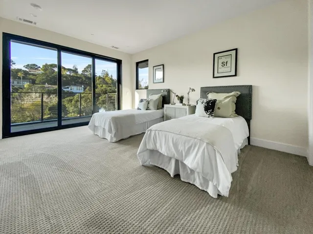10 Notre Dame Place, Belmont, California 94002