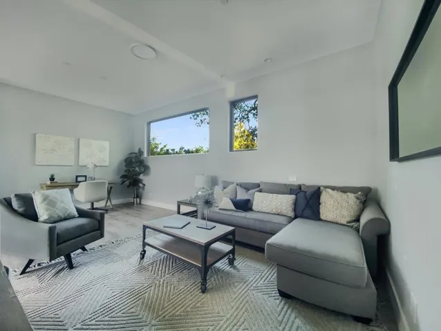 10 Notre Dame Place, Belmont, California 94002
