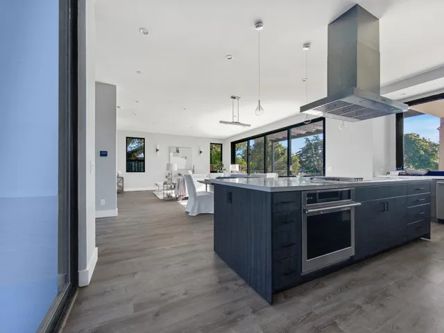 10 Notre Dame Place, Belmont, California 94002