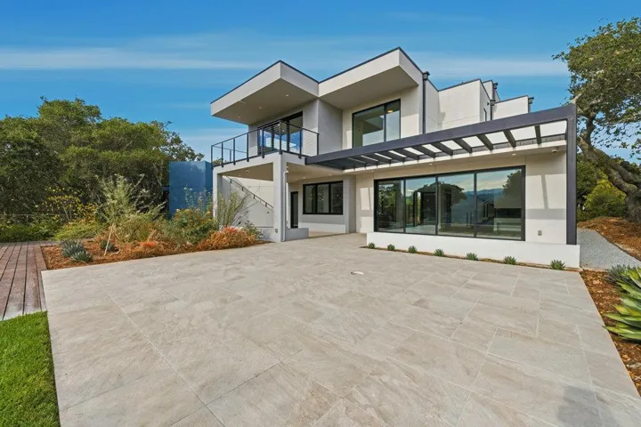 10 Notre Dame Place, Belmont, California 94002