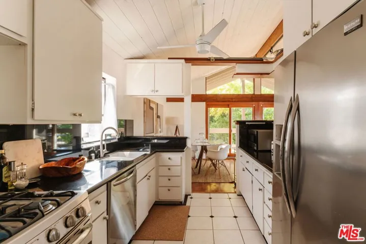 4450 Alla Road, Los Angeles, California 90066