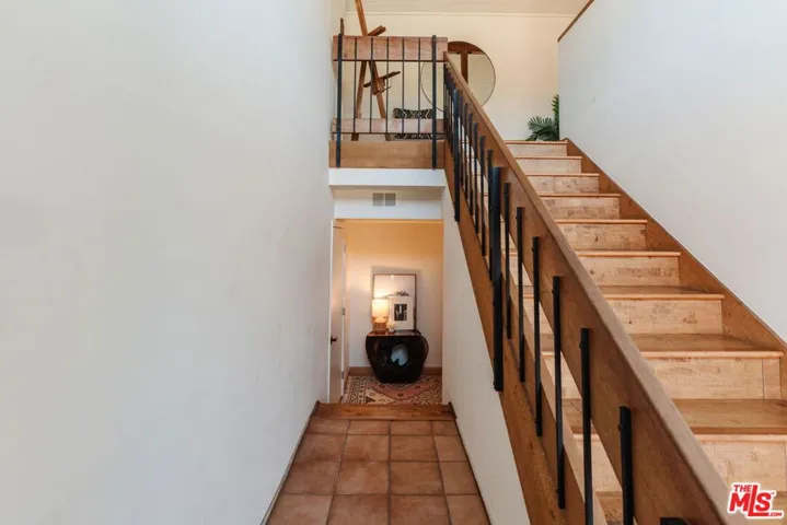 4450 Alla Road, Los Angeles, California 90066