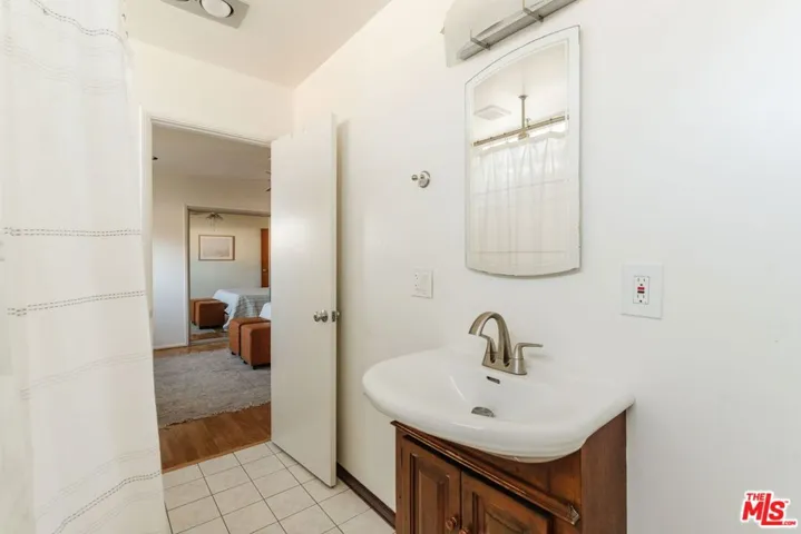 4450 Alla Road, Los Angeles, California 90066