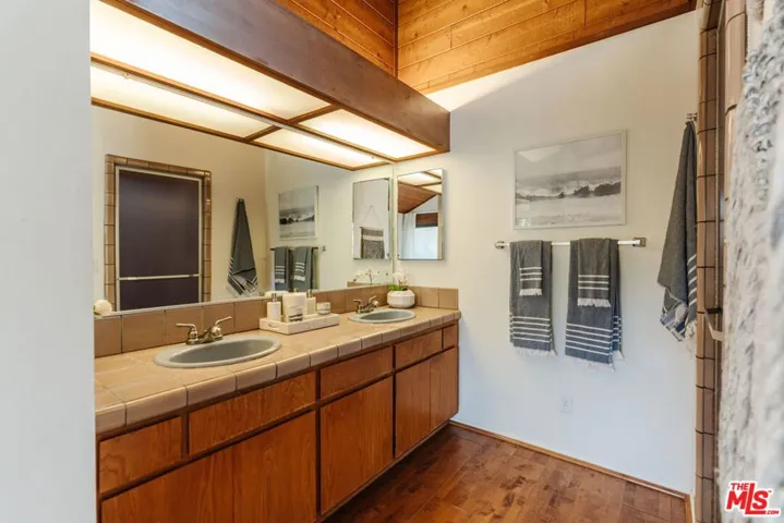 4450 Alla Road, Los Angeles, California 90066