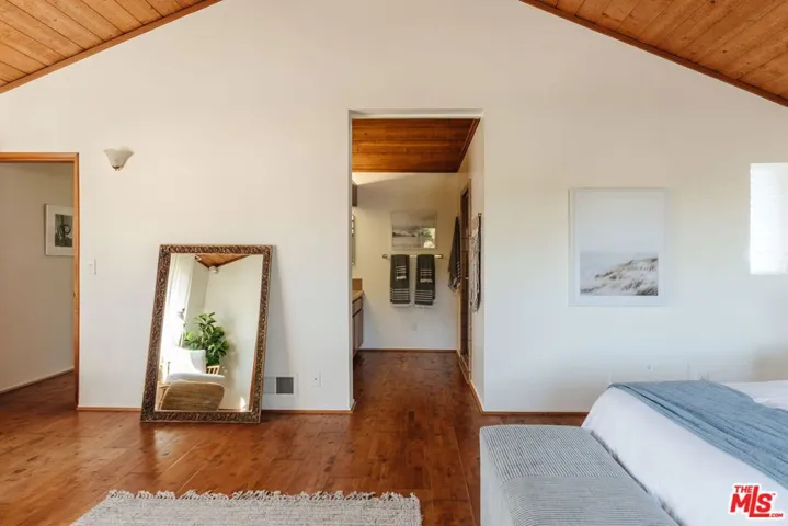 4450 Alla Road, Los Angeles, California 90066
