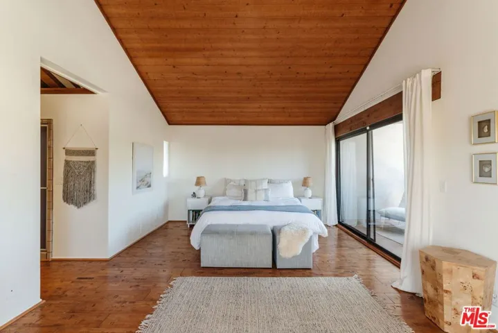 4450 Alla Road, Los Angeles, California 90066