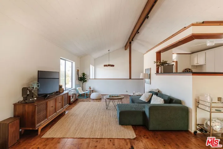 4450 Alla Road, Los Angeles, California 90066