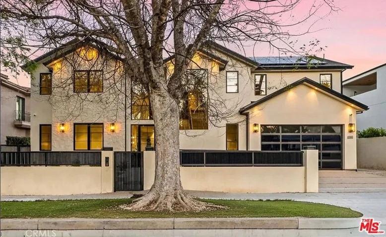 4900 Valjean Avenue, Los Angeles, California 91436