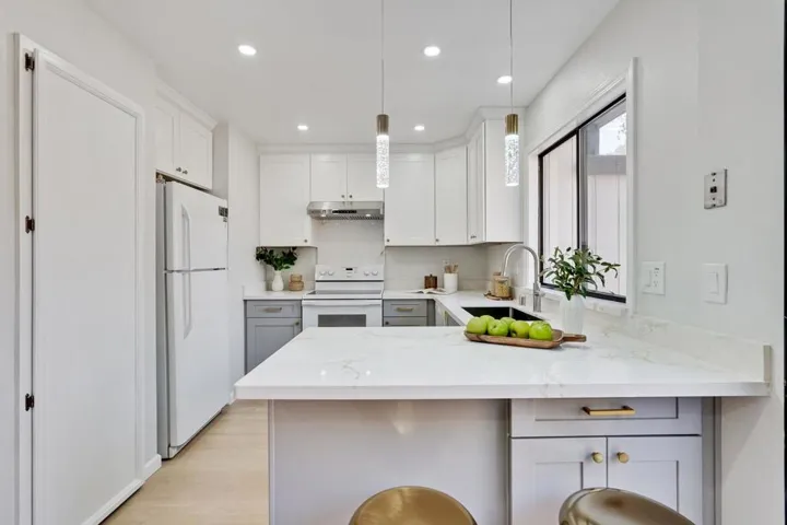 6255 Joaquin Murieta Avenue H, Newark, California 94560