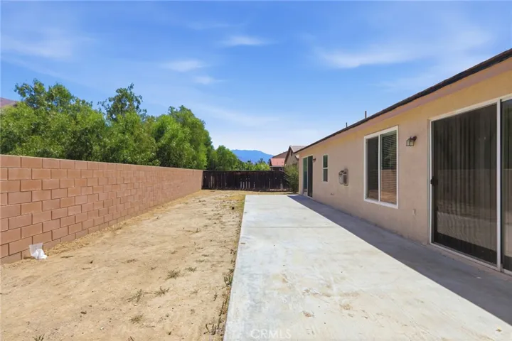 231 Spinnaker, San Jacinto, California 92583