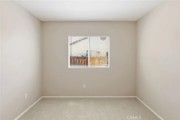 231 Spinnaker, San Jacinto, California 92583