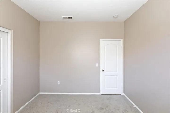 231 Spinnaker, San Jacinto, California 92583