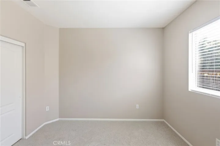 231 Spinnaker, San Jacinto, California 92583