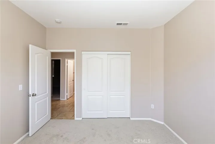 231 Spinnaker, San Jacinto, California 92583