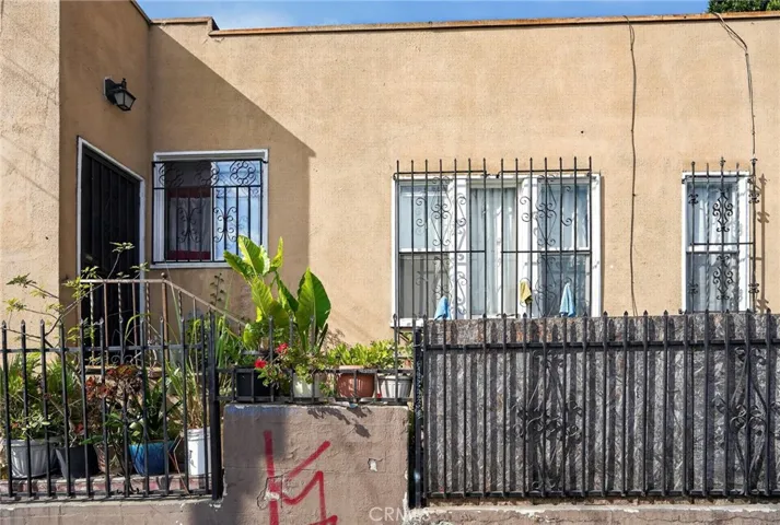 620 N Fickett, Los Angeles, California 90033