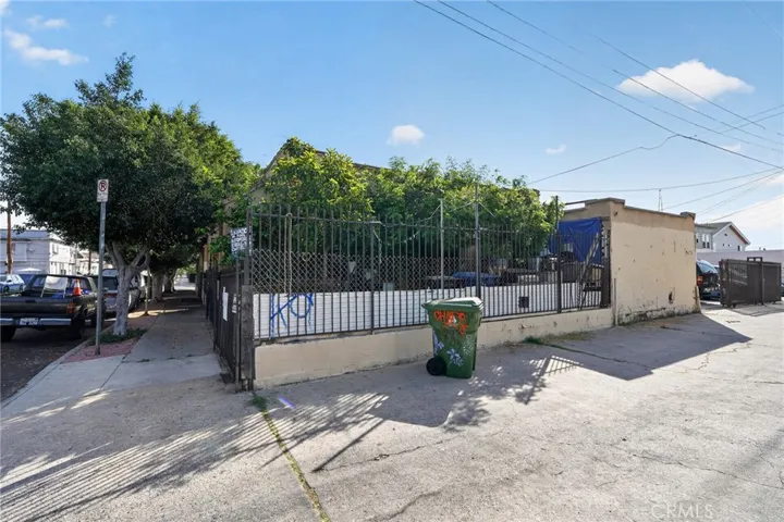 620 N Fickett, Los Angeles, California 90033