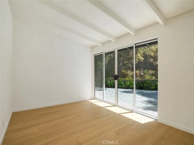 3505 El Lado, Glendale, California 91208