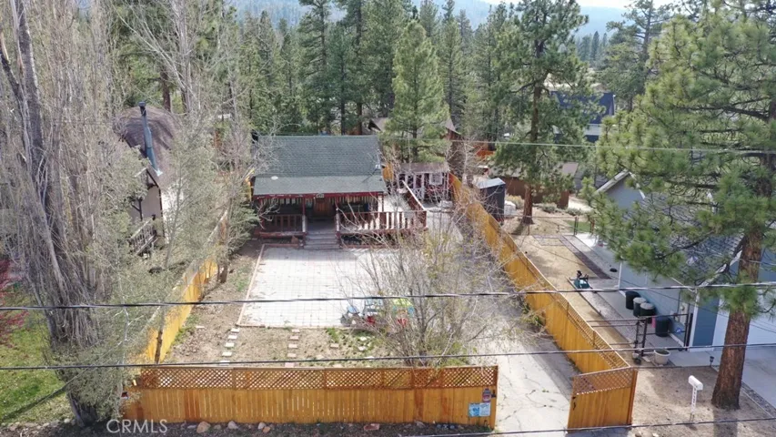 542 Highland Road, Big Bear Lake, California 92315