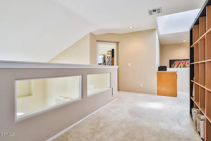 gStairs Landing and Laundry3