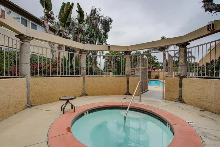 930 Via Mil Cumbres 142, Solana Beach, California 92075
