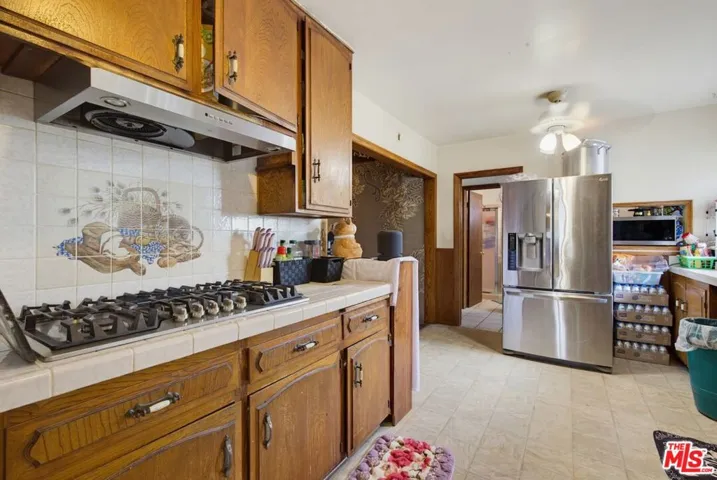 291 Simmons Avenue, Montebello, California 90640