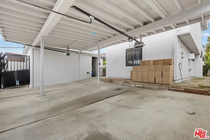 291 Simmons Avenue, Montebello, California 90640