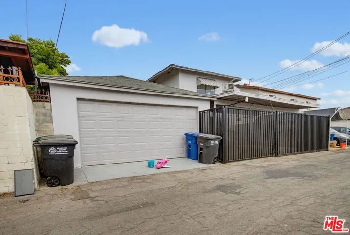 2 Car Garage ADU Potential