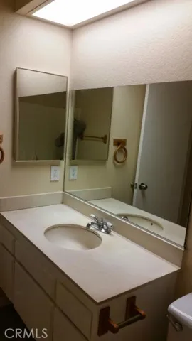 16015 Pioneer Boulevard 21b, Norwalk, California 90650