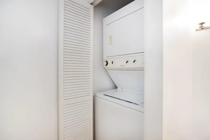 425 W Beech Street 856, San Diego, California 92101