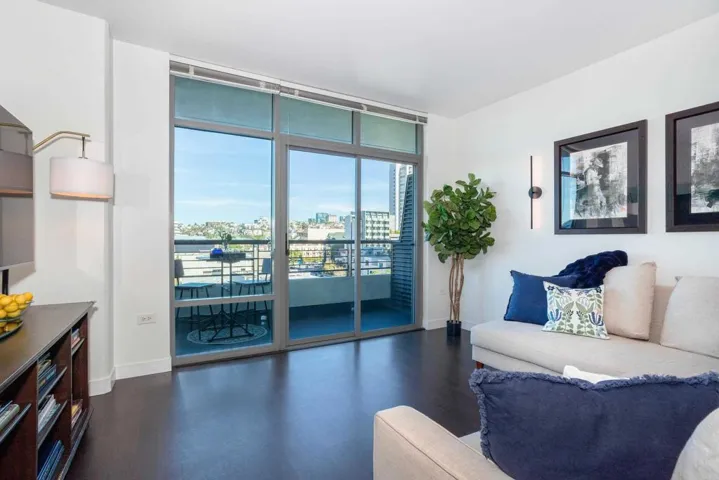 425 W Beech Street 856, San Diego, California 92101
