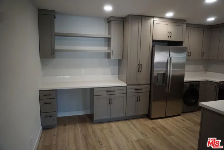 1300 Saratoga Avenue 2009, Ventura, California 93003