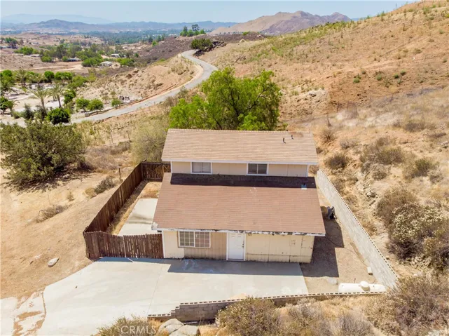 22125 Post Road, Perris, California 92570