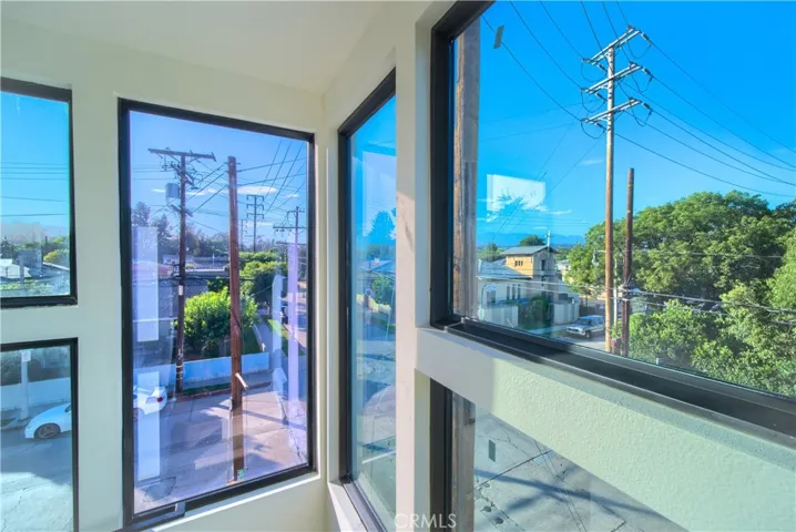2676 Newell Street, Los Angeles, California 90039