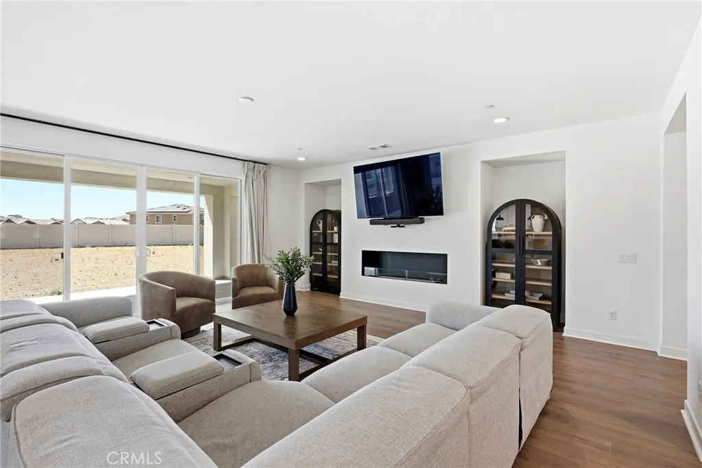 39648 Canter Court, Palmdale, California 93551 — photo 4
